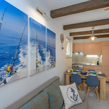 Kiara Apartment
